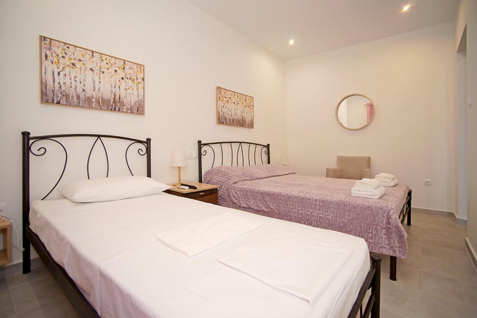 Karnagio Rooms Κυπαρισσία Εξωτερικό φωτογραφία