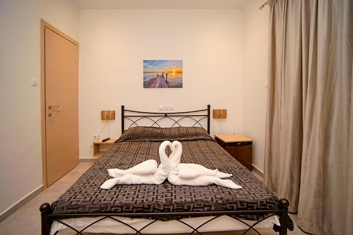 Karnagio Rooms Κυπαρισσία Εξωτερικό φωτογραφία